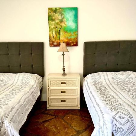La Casita Inn Bustamante Buitenkant foto
