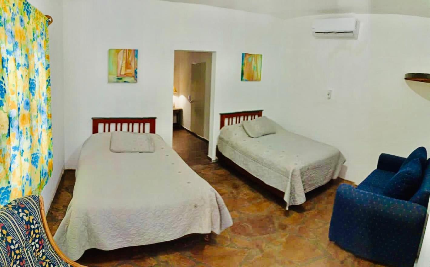 La Casita Inn Bustamante Kamer foto