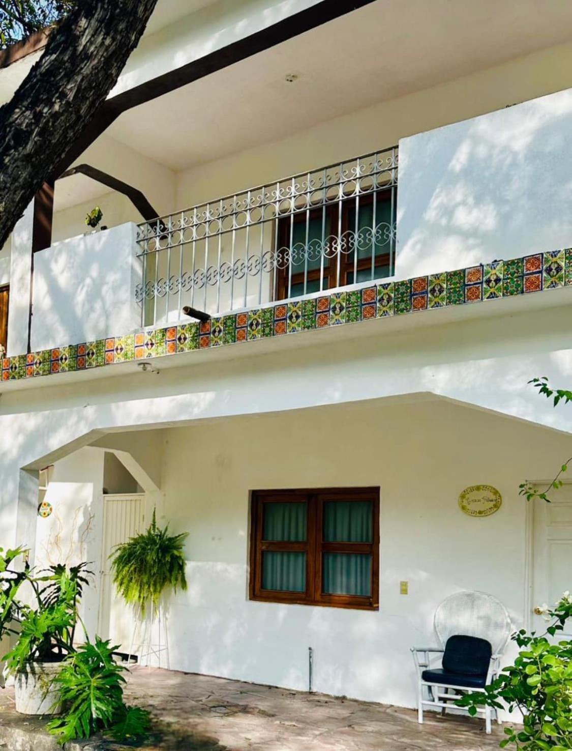 La Casita Inn Bustamante Buitenkant foto