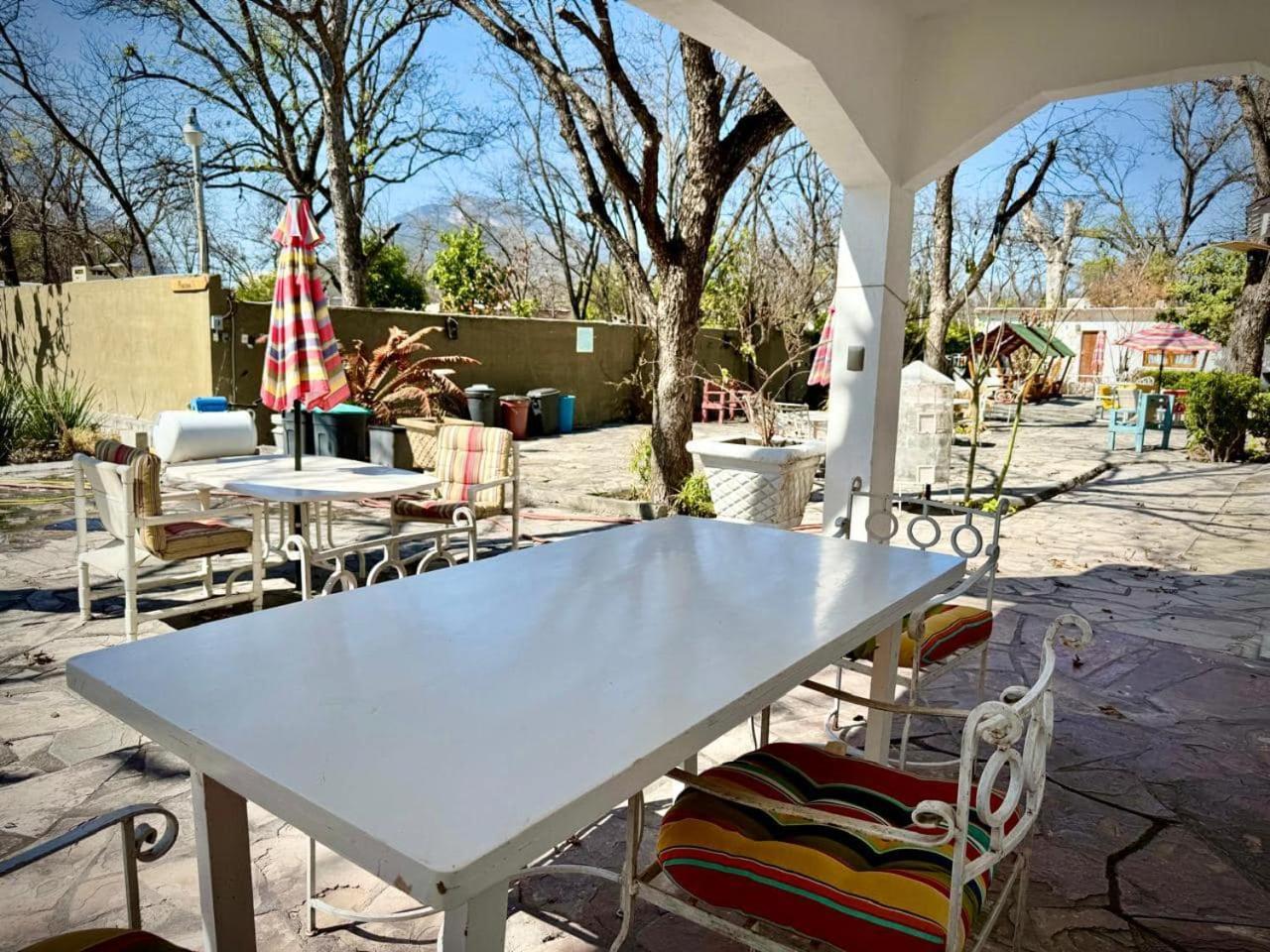 La Casita Inn Bustamante Buitenkant foto