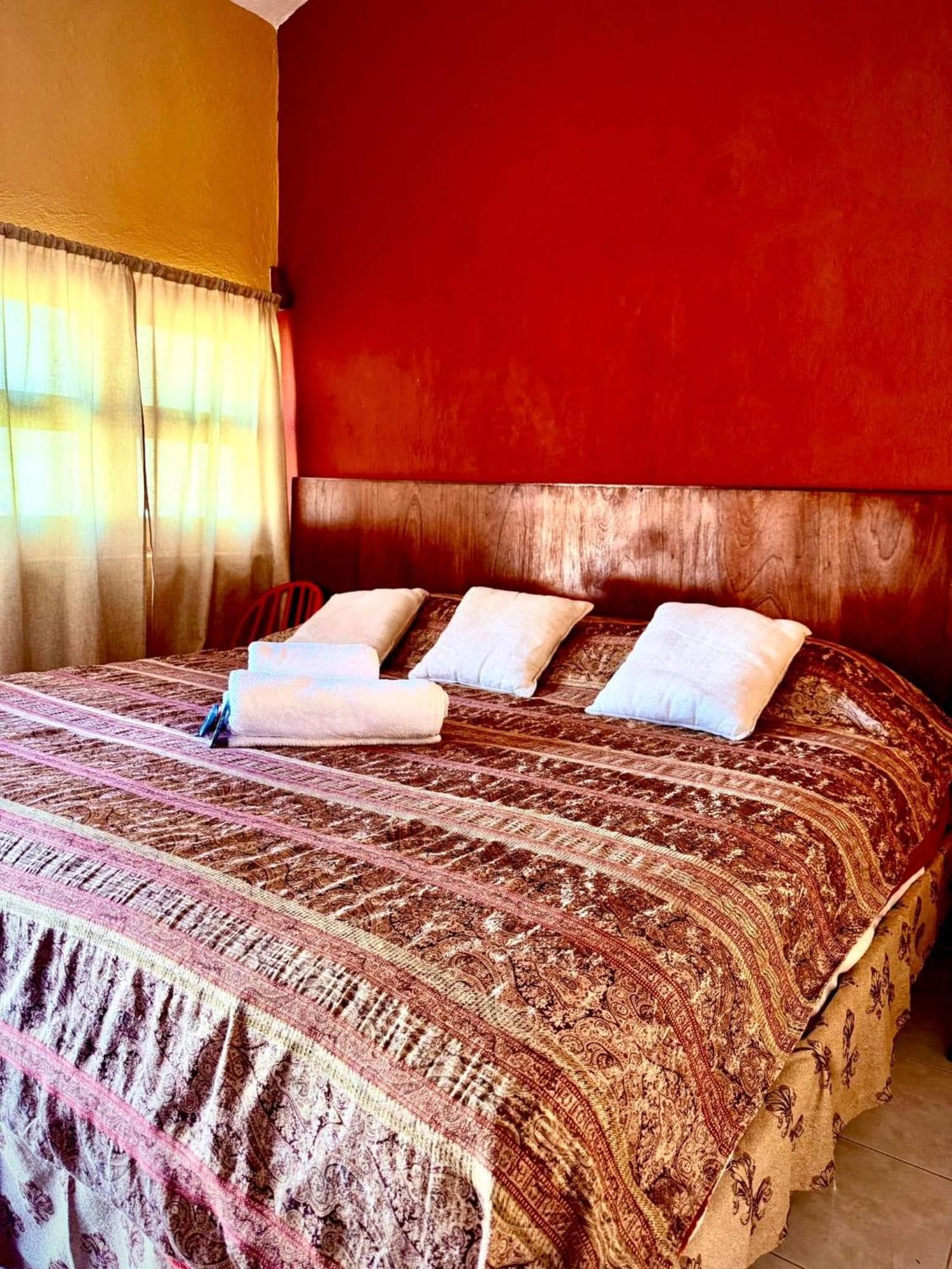 La Casita Inn Bustamante Buitenkant foto